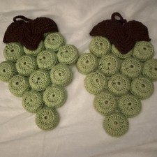 Vtg Hand Crocheted Bottle Cap Hot Pads Trivets Grape Cluster Lot Of 2 picture