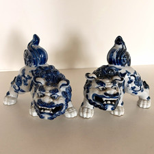Vintage Japanese Kutani Porcelain Foo Dogs Pair Blue White Shishi Guardian Lions picture