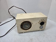 Vintage 1953 Motorola model 53C2 AM Telechron Clock tube radio picture