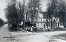 H B Brooks People Outside Hotel Jarvis Lake Villa IL RPPC Photo Postcard COPY picture