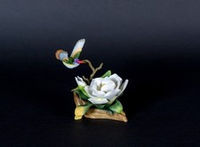 VINTAGE ANDREA SADEK PORCELAIN BIRD SCULPTURE HUMMINGBIRD DOGWOOD MAGNOLIA picture
