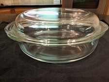 Vintage PYREX 221 8.5