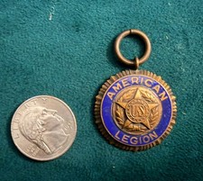 US American LEGION WWI 1919 Antique Pendant picture
