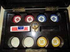 VINTAGE CREST & SEAL SWASTIKA CLAY POKER CHIPS (160) IN WOOD CASE*  picture