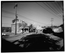 Photo:Jefferson City Missouri Red-Franz House 1900s Main Street House picture