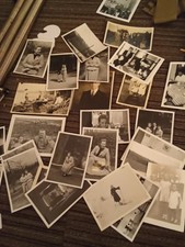 Vintage Family Snapshot Photo Lot 30+ Vernacular Photos 1940s-1970s B&W Color picture