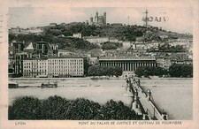 Vintage Lyon France Postcard Pont du Palais de Justice Coteau de Fourvière picture