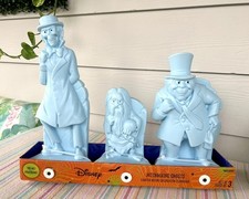 DISNEY HAUNTED MANSION 3 DIFFERENT HITCHIKING GHOSTS LIGHT UP BLOW MOLD NEW picture