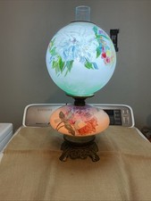 GORGEOUS Antique Gone With The Wind /chamber /Hurricane  / Victorian Table Lamp picture