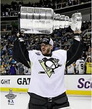 Matt Murray Pittsburgh Penguins 2016 SC Champs Raising Cup 8