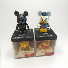 VINYLMATION DISNEY 40 YEARS OF MAGIC SET OF 2 WDW AND 71 picture