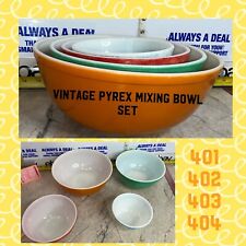 VINTAGE PYREX SET OF 4 PRIMARY COLORS NESTING MIXING BOWLS 401,402,403,404 picture