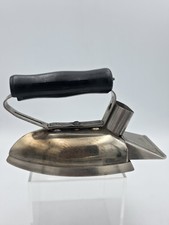 The Victory Tourist Iron Handyhot 105-115 Volt250 Watts Chicago Electric MFG VTG picture