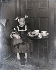 Lot of Over 50 4x5 Glass Plate Negatives from 1914 era picture