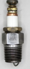 Scarce Vintage Collectible DALY NEW HAVEN Spark Plug picture