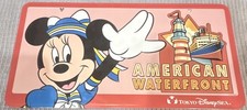 2001 Tokyo Disney Sea Souvenir License Plate Featuring Minnie Mouse. New Sealed picture