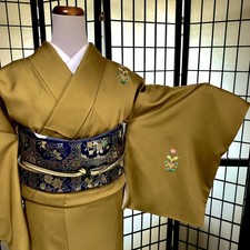Exotic Oriental Houmongi Silk Kimono, Fukuro Obi & Accessories – 4-Piece Set picture