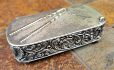 Antique Meriden Co. Silver Plate Hair Pin Trinket Box # 127 picture