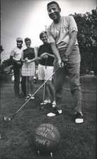 1969 Press Photo Milwaukee Bucks - John Erickson, General Manager Golfing picture