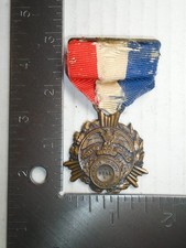 Rare WWI Lewis County NY Patriotic Service Medal 1917-1919 United States Forces picture