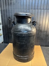 VINTAGE 10 GALLON STEEL MILK CAN FARM FRESH Pennsylvania Dairy picture