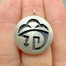 Vtg Alde Qumyintewa Hopi Sterling Silver Overlay Pendant 1