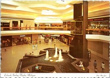 Lakeside Mall Interior B Dalton Bakers Sterling Heights Michigan Postcard C318 picture