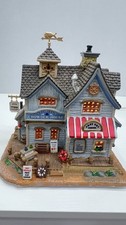 Lemax Plymouth Corners “Captain Jacks Chowder House” 25367 Retired New & RARE picture