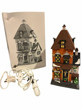 Department 56 Christmas in the City Potter's Tea Seller 1993 Illuminated picture
