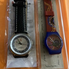 QANTAS New in pack collectable watch Black leather Band Indigenous Qantas Watch picture