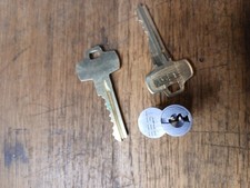 Best Original THICK HEAD KEYS + CORE. Collectible picture