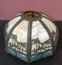 Antique Art Nouveau Carmel Slag Glass Rounded 8 Panel Shade Lamp Light picture