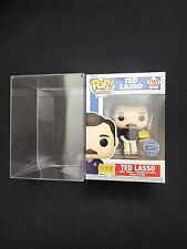 TED LASSO WITH BELIEVE SIGN #1357 FUNKO SHOP EXCLUSIVE *MINT* +PROTECTOR picture