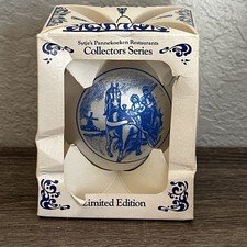Sytje's Pannekoeken Rest. Limited Edition Christmas Ornament Kerstmis 1985 picture