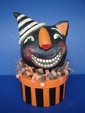 HALLOWEEN BLACK CAT 7 1/2