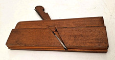 Antique WH Pond New Haven 1/4 in Wooden Molding Plane Planer No 3/16 1844-1890 picture