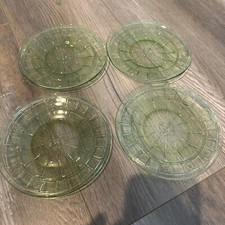 4 Vtg 1935-1938 Jeannette Glass Co. Doric Green Uranium 5 5/8