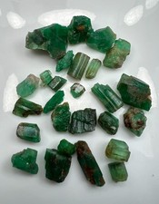 Panjshir Emerald Rough _76 Ct Natural Untreated Afghanistan Collector Gemstone picture