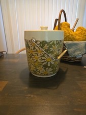 VINTAGE West Bend Thermo-Serv Daisy Ice Bucket w Lid picture