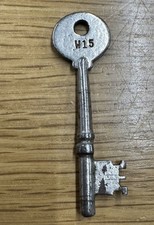 πΏ ποΈ Antique Unique Key W15 and #3 Vintage Skeleton Key solid barrel picture