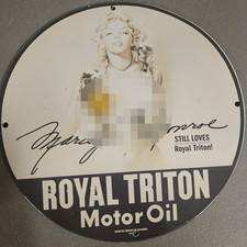 VINTAGE 1959 ROYAL TRITON MOTOR OIL 12