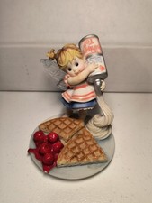 My Little Kitchen Fairies - Waffle Fairie Pre Owned Chipped hair picture
