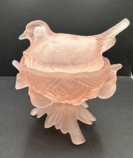 Westmoreland Pink Satin Glass Robin On Nest Covered Dish Bird Candy Trinket picture