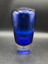 Vtg Cobalt Blue Art Glass Vase Controlled Bubble in Clear Bottom Cased Heavy 8