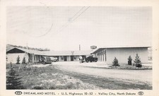 Valley City ND Dreamland Motel US Hwy 10 - 52 Cars 1950s Roadside PC 100726 picture