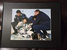 NASA ARTEMIS 2 ASTRONAUT CHRISTINA KOCH SIGNED AUTOGRAPHED 8X10 FRAMED PHOTO COA picture
