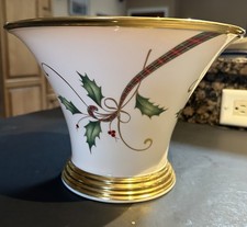 VTG Lenox Holiday Nouveau Bowl Bon Bon Dish Holly Berry & Ribbons 10” X 7” USA picture