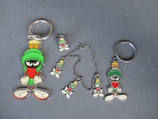 Vtg MARVIN THE MARTIAN Lot: Bracelet w/ Charms, Ring, Keychains picture