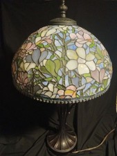 Beautiful Antique Dale Tiffany Limited Edition Numbered01753 /12,000 Magnolia... picture