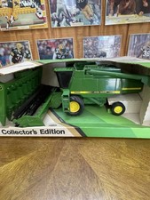 VTG 1989 John Deere 9600 Combine 1:28 Scale Collector's Edition - New picture